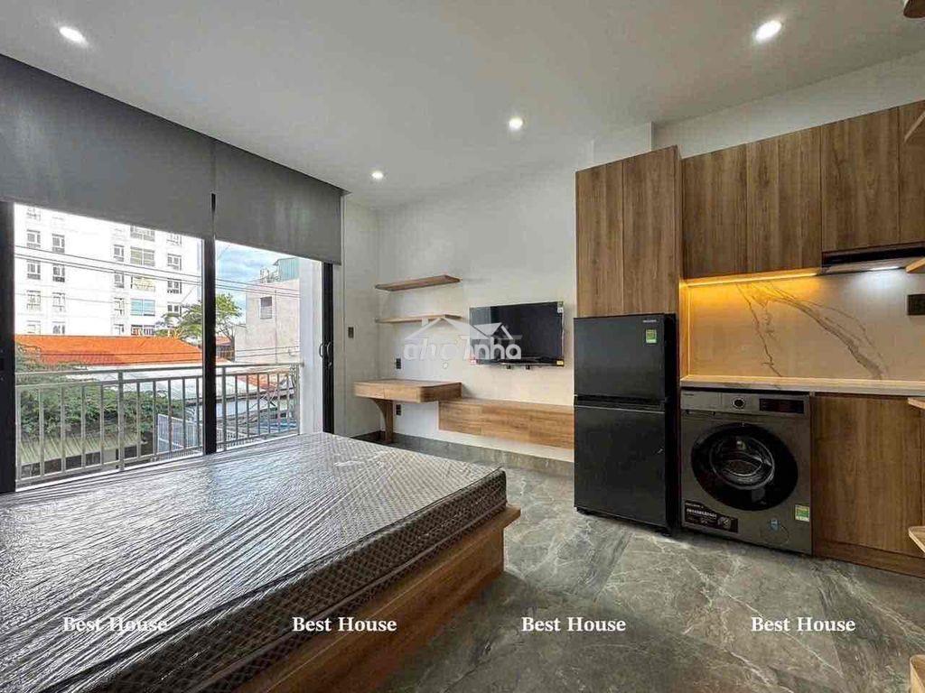 🌟Siêu phẩm ban công 30m2 full nội thất - máy giặt riêng - ngay đầm sen - 3
