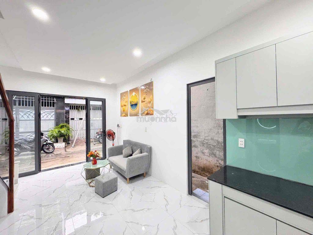 Mặt tiền kinh doanh quận tân phú, xe hơi đậu cửa, chỉ hơn 3 tỷ - 3