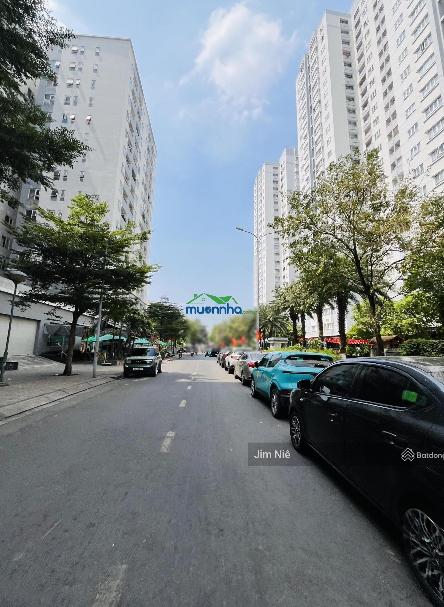 Ngay him lam chợ lớn - đường hậu giang - nhà 4 tầng - 4x20m - hẻm thông - nhỉnh 7 tỷ - 4