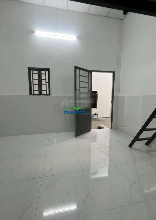 Bán nhà ngay chợ thủ đức, sẵn dòng tiền, diện tích khủng - 2