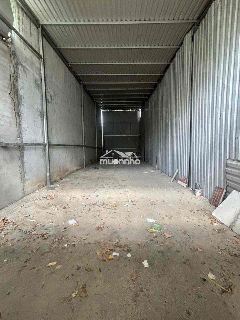 Cho thuê kho tx q12 gần cddl dt 81m giá  5tr/th hẻm xe tai - 2