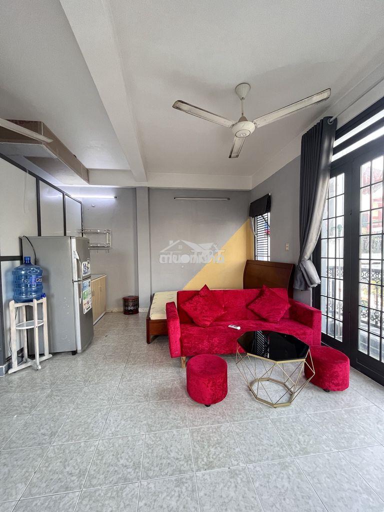 Phòng studio ban công, giờ tự do, khoá vân tay, full nội thất - 2