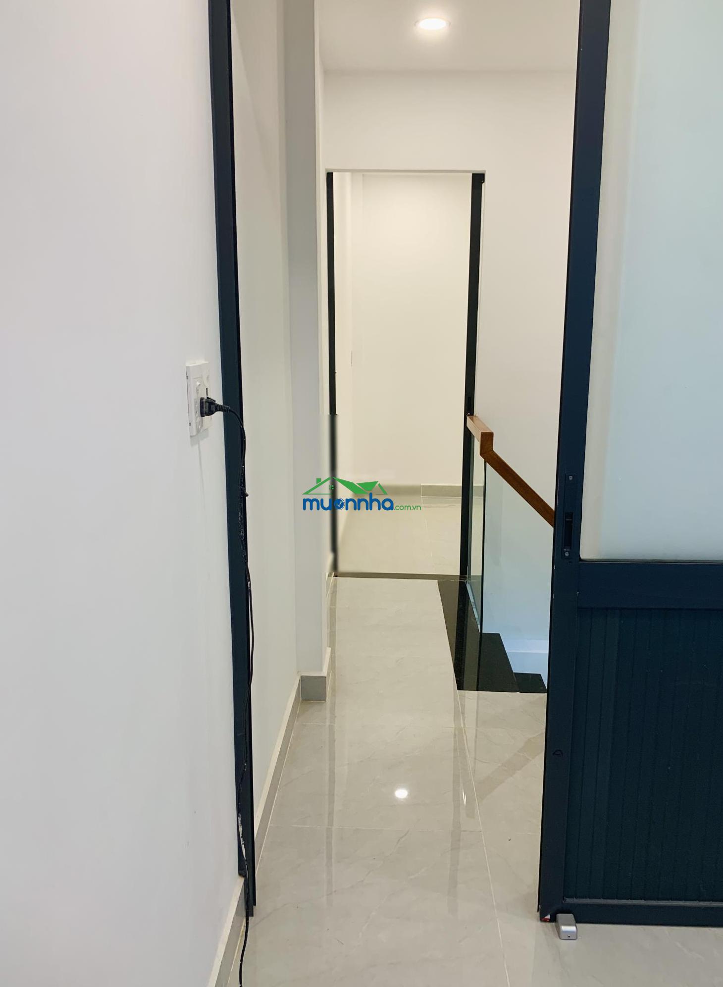 Tôi bán nhà 54 m2 sd, 1 trệt, 1 lầu, tuyệt đẹp, quận 7. giá: 1,38 tỷ - 3
