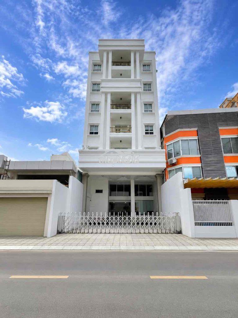 Cho thuê toà nhà office diện tích lớn 1500m2 sàn trung tâm quận 3