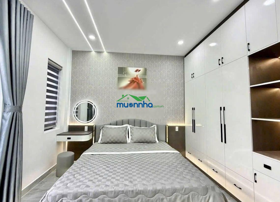 Giảm 700 triệu nhà phố 4m x 21m 4.5 tầng có thang máy, hẻm nhựa 8m thông đường lê thị riêng q12 - 3