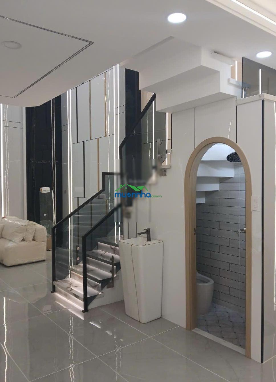 Rộng-rẽ-đẹp là được, nhà 39m2- 3pn mà chỉ nhỉnh 4tỷ âu cơ sát lê đại hành q10 - 3