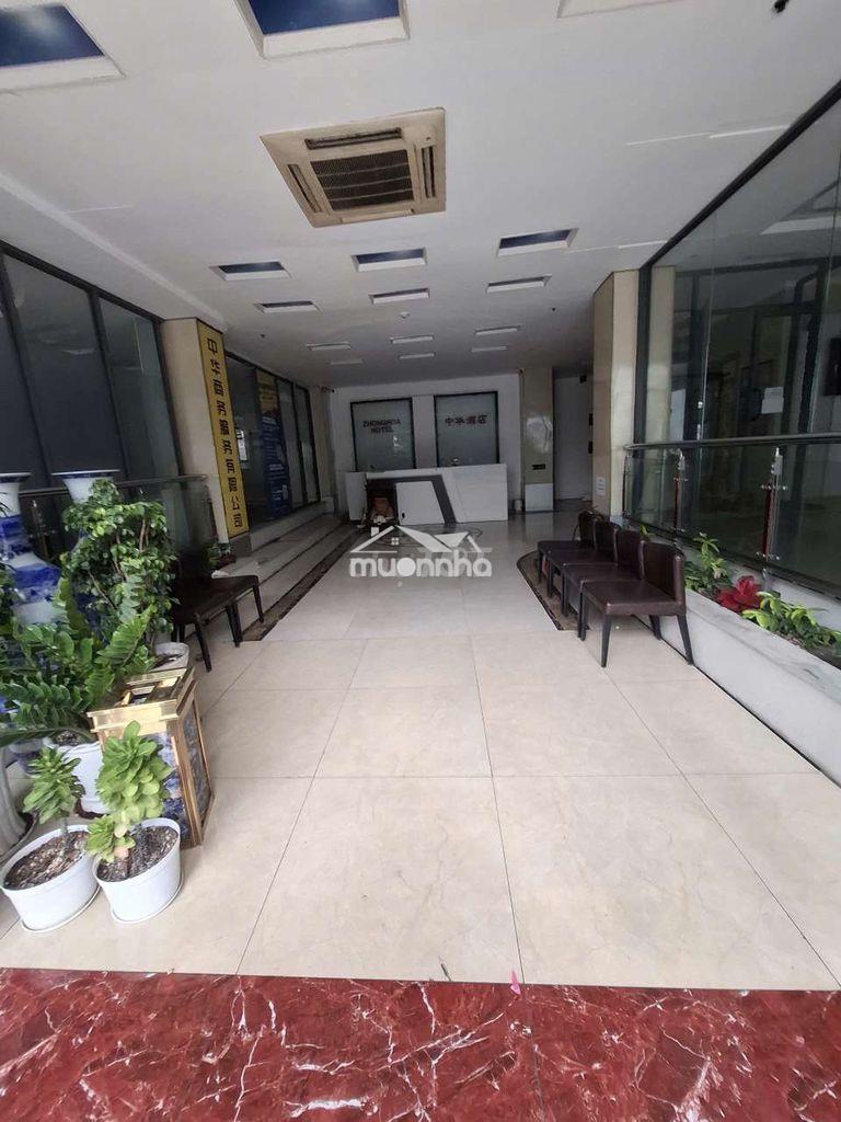 Cho thuê tòa nhà văn phòng+khách sạn đầy đủ nội thất
