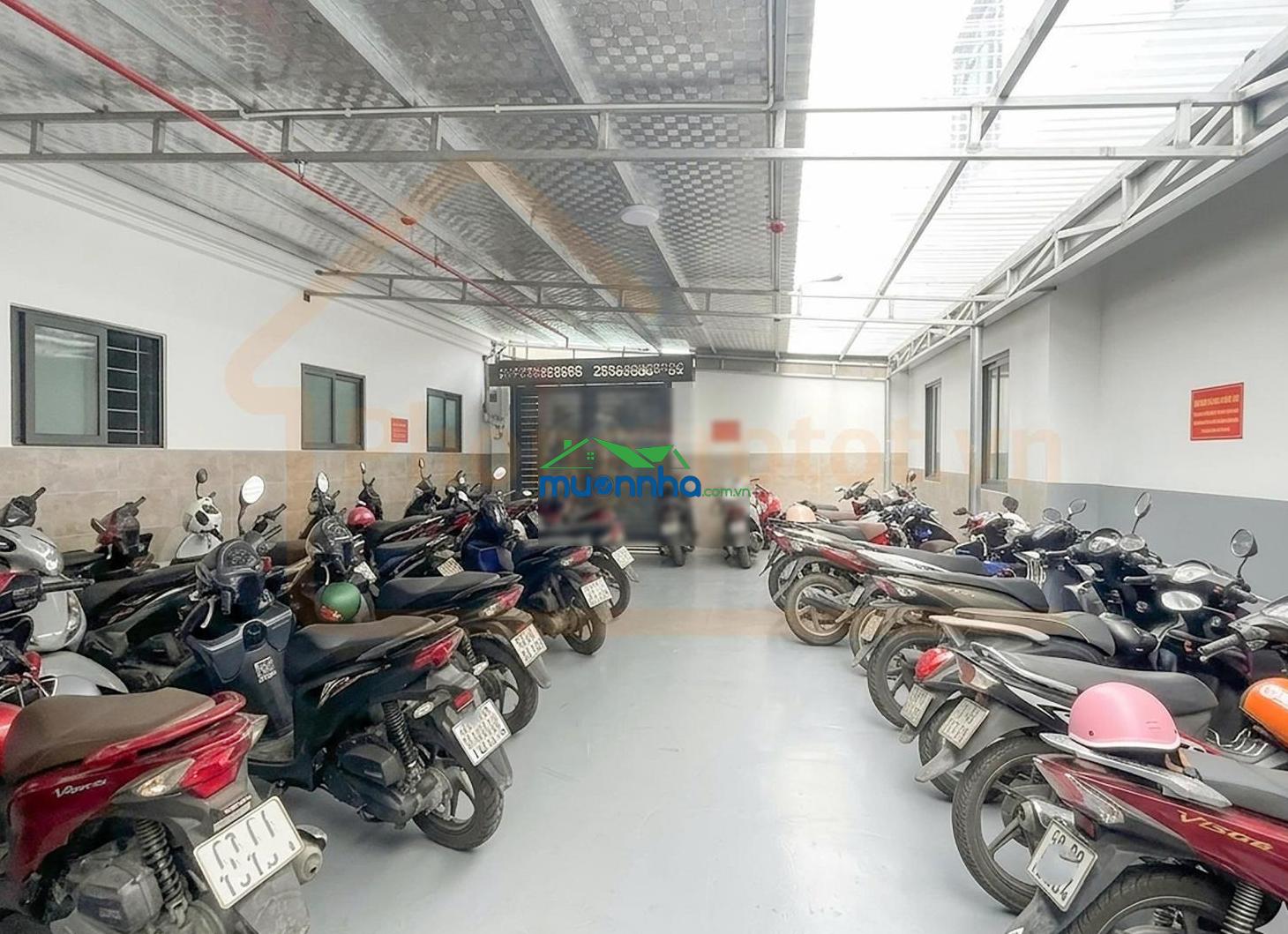 Bán tòa nhà căn hộ dịch vụ, 43p, doanh thu 210tr/tháng, quận bình tân - 4