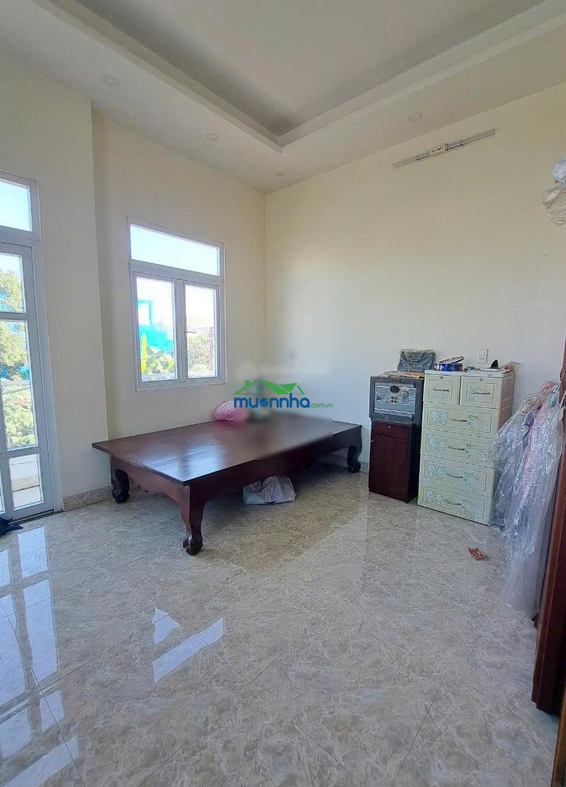 Rẻ - 2 căn nhà 10x14m cn 140m2 (3 tầng hc và 1 tầng) 1/ ngắn lê văn khương - 4