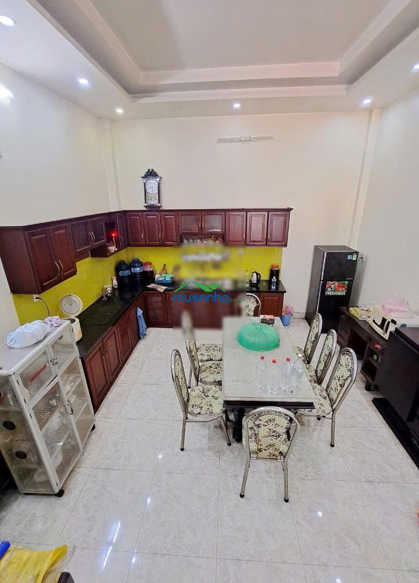 Rẻ - 2 căn nhà 10x14m cn 140m2 (3 tầng hc và 1 tầng) 1/ ngắn lê văn khương - 2