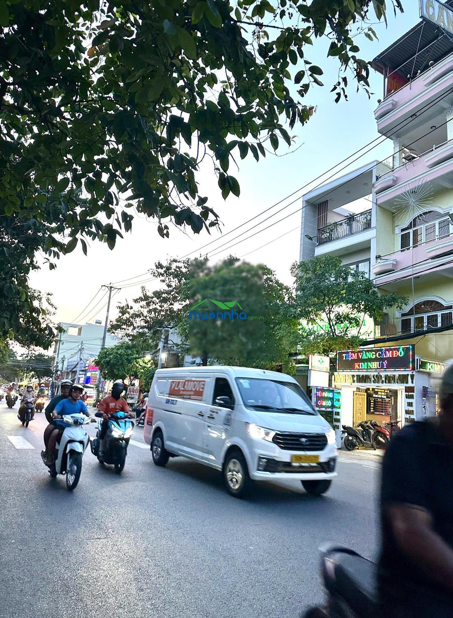 Giá đầu tư - tốt - hẻm 8m (40m²) đường hoàng ngân q.8 - 3