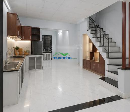Bán gấp!!! nhà đẹp lung linh 80m², 1 trệt 1 lầu - có sân rộng để xe - 4