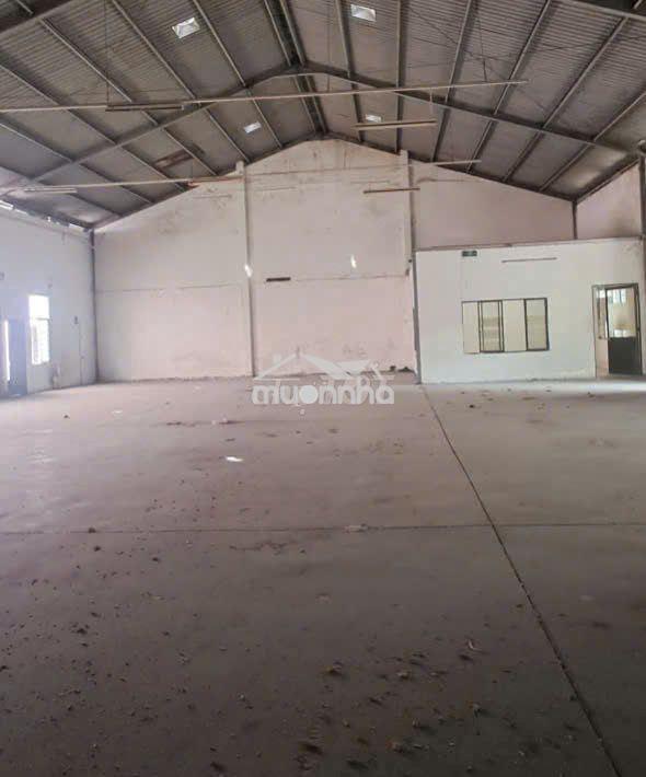 Cho thuê kho an dương vương, quận 8 350m2 container ra vào thuận tiện