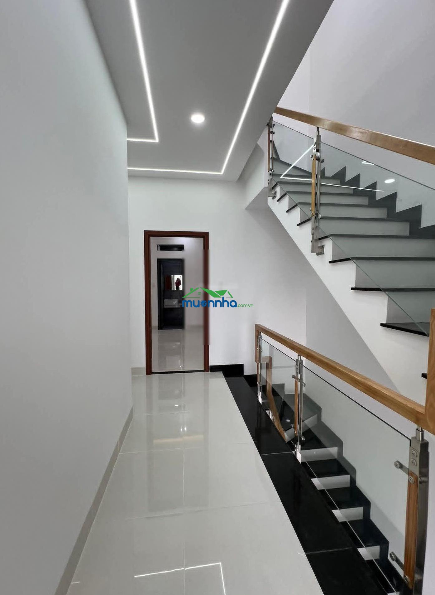 Nhà riêng đẹp xuất sắc tại nguyễn văn linh, 900tr còn tl, 125m², 3pn, 2wc, shr, hẻm xe hơi - 4