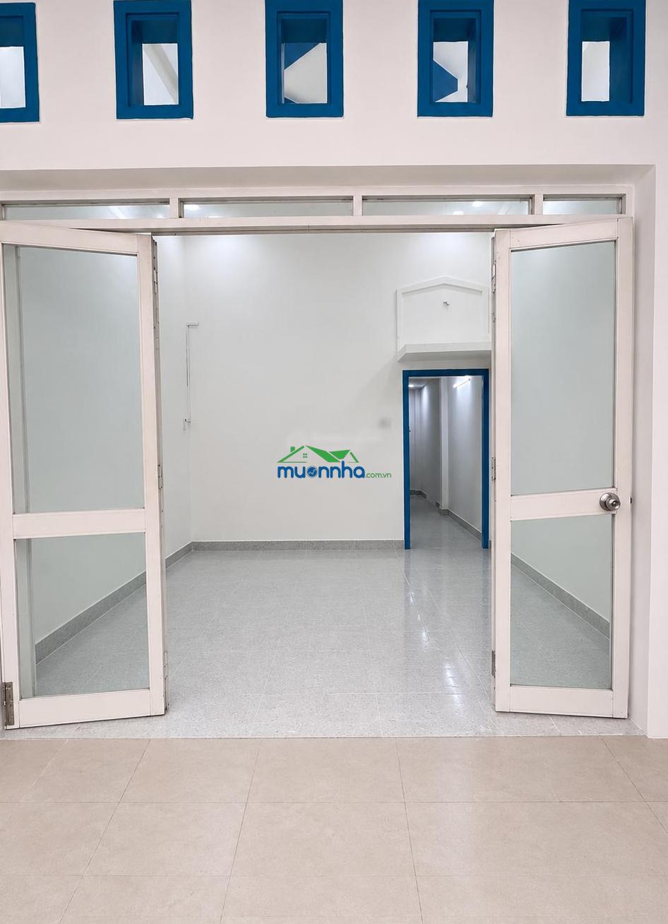 Chỉ 980triệu sở hữu nhà 2 tầng, 3pn, sát hxh, gần làng đại học, lê văn lương, nhà bè - 4