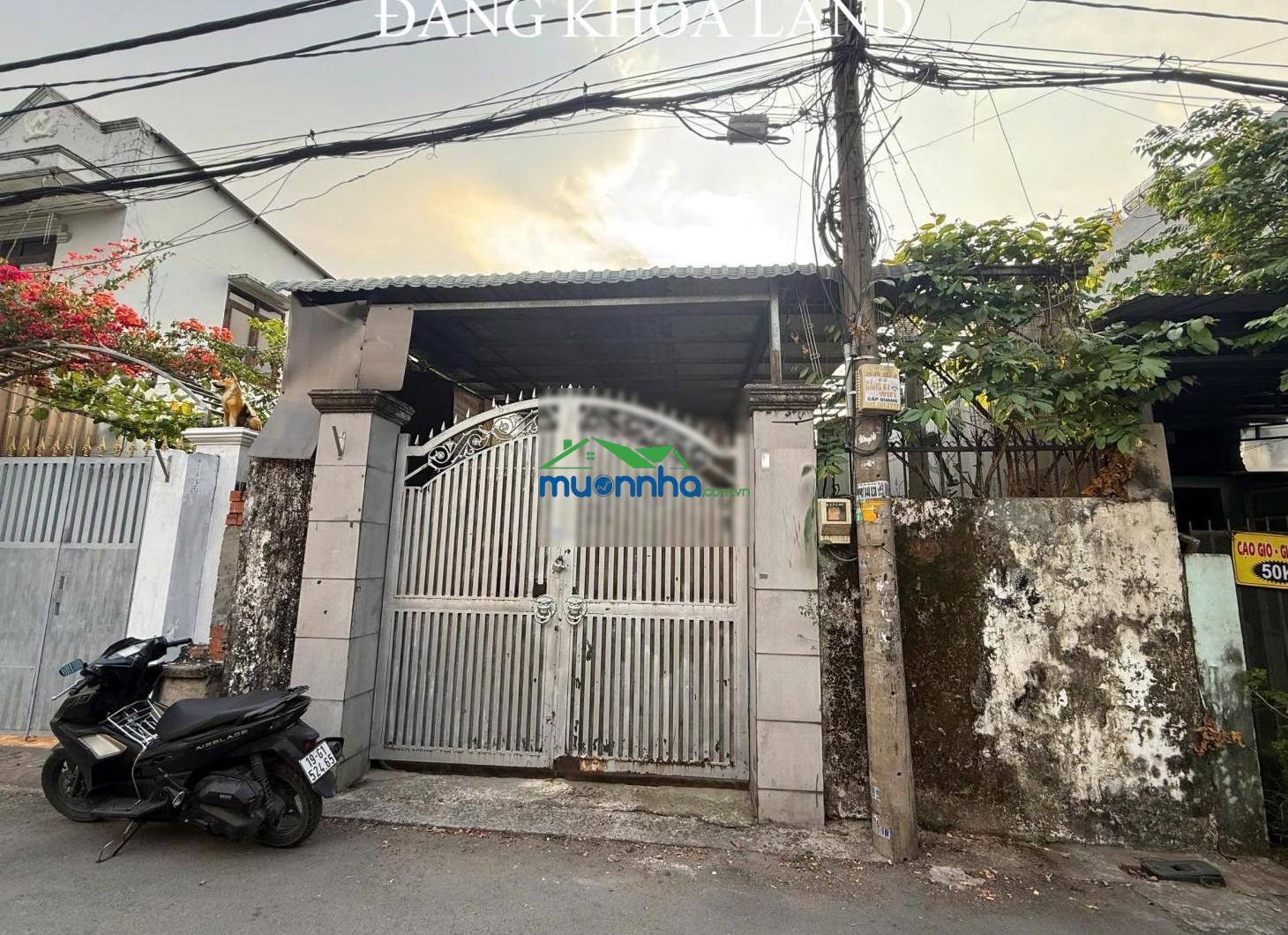 Nhà cấp 4 đất rộng 95.2m2 - thích hợp xây mới - giá chỉ 5,6 tỷ - 2