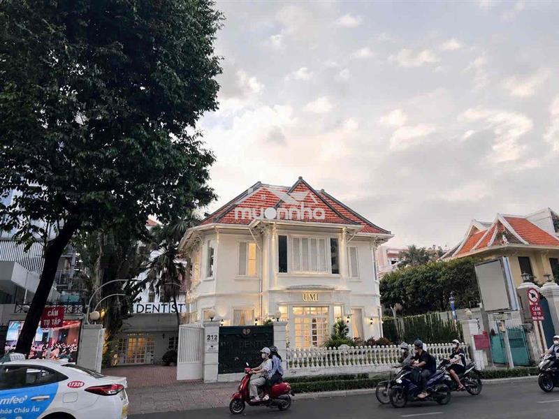 Biệt thự hạng sang cho thuê mặt tiền 25m trung tâm quận 3