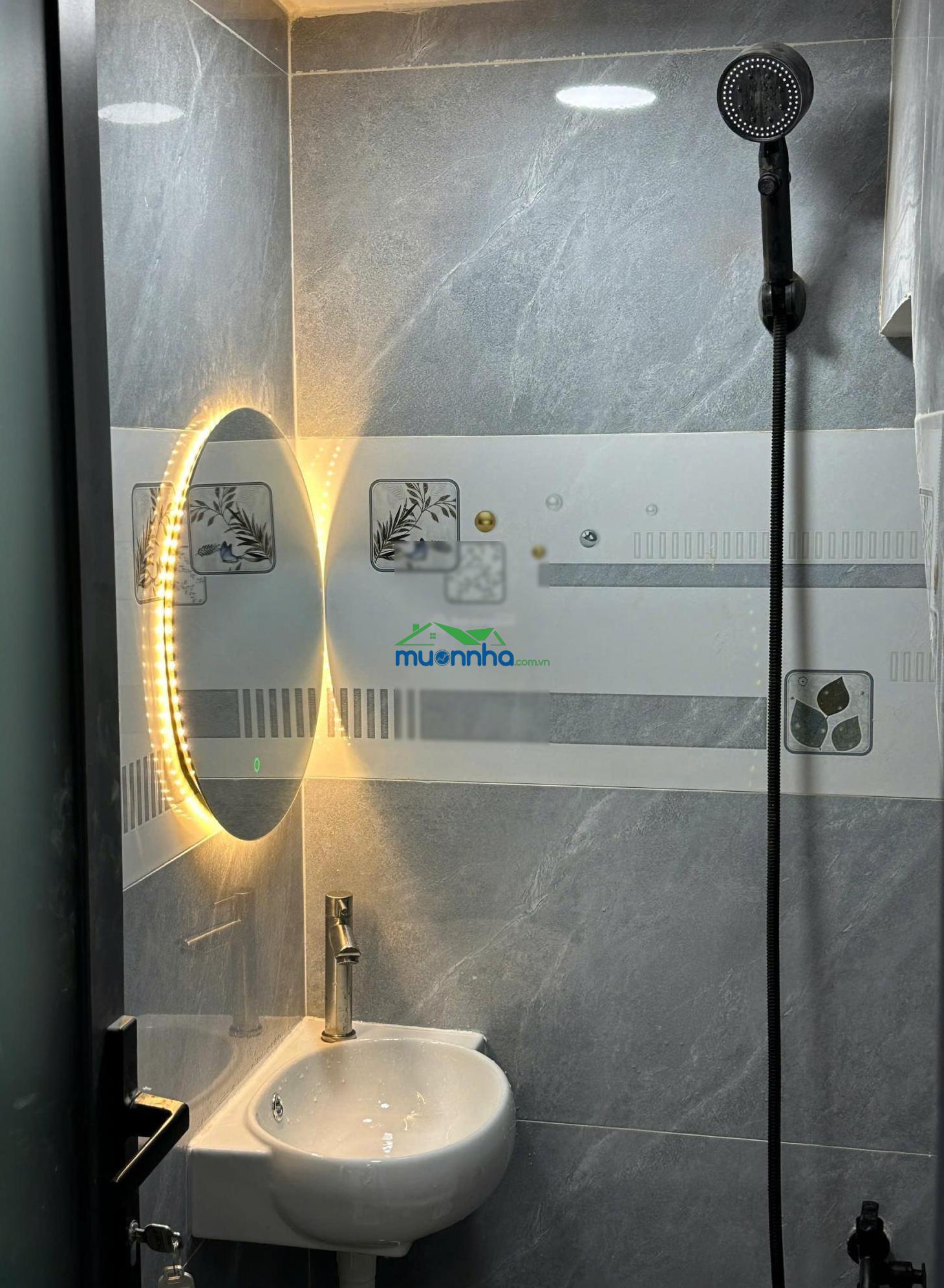 Nhà mới đẹp - hẻm 4.5m - đs 18b-bhh - giá chỉ còn 4.5 tỷ tl - giáp aeon - tân phú - 2