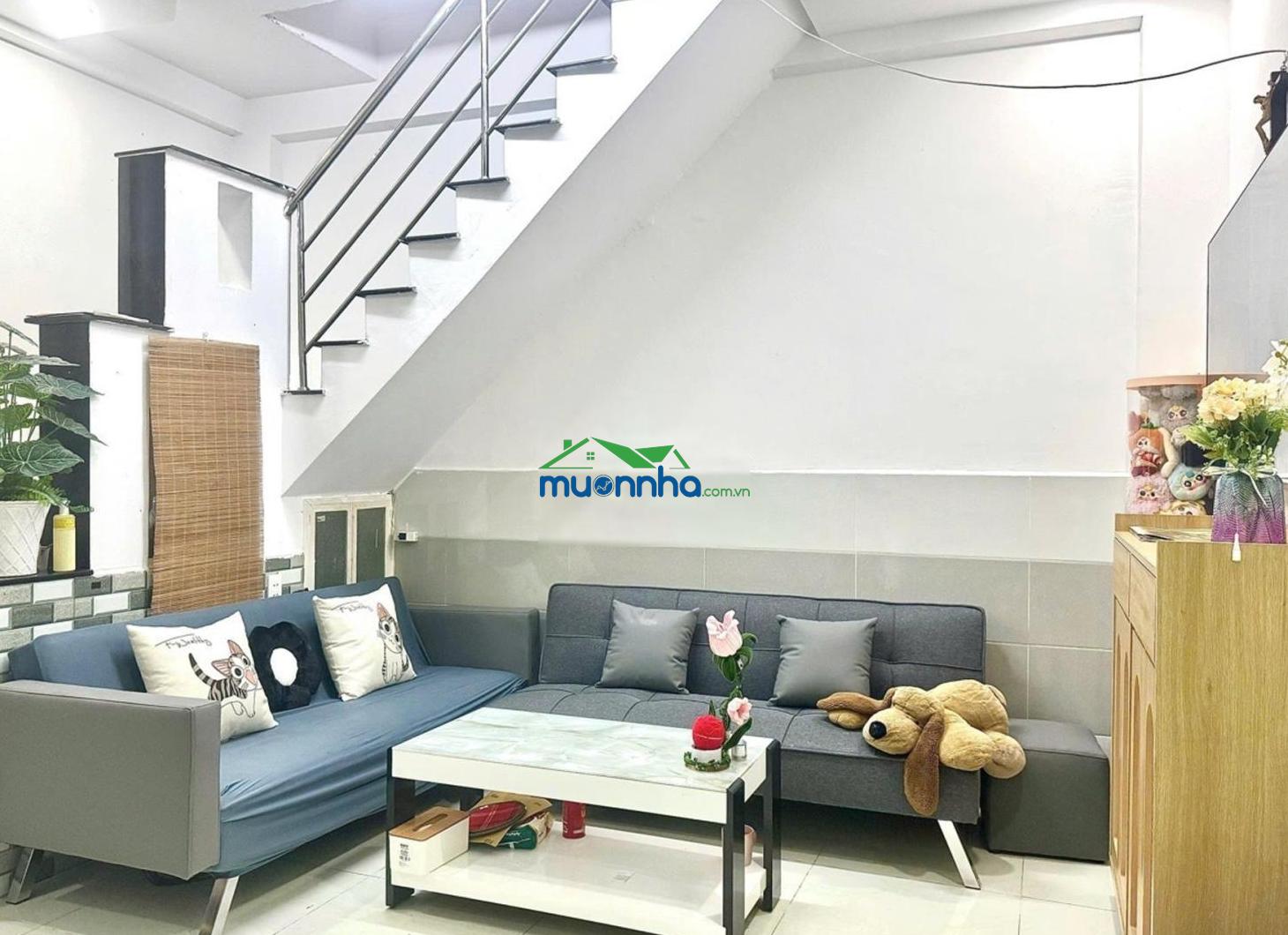 Nhà quận 8 giá quận 12 cách mặt tiền 30m chỉ 2.7 tỷ - 2