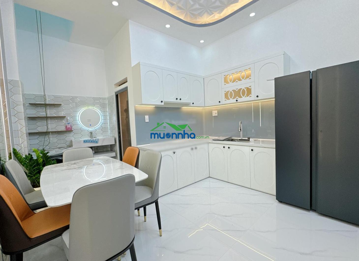 Nhà mới đẹp 4pn - 4x12m sát hẻm xe hơi trần xuân soạn p. tân hưng quận 7 - full nội thất - không qh - 3