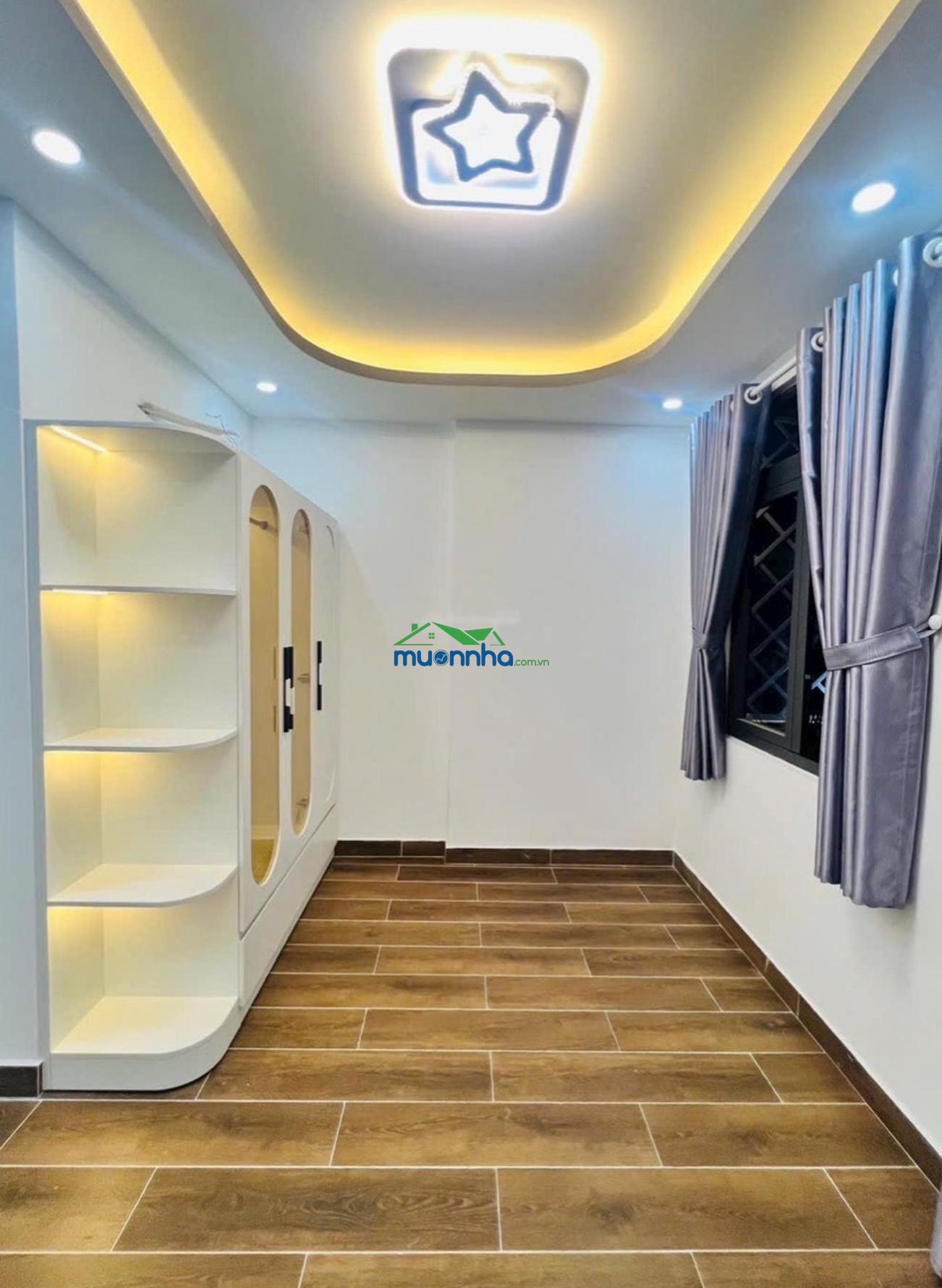 Nhà mới xd 4pn full nội thất, hẻm thông chỉ xách vali vào ở trần xuân soạn q7 ngay him lam, gần q8