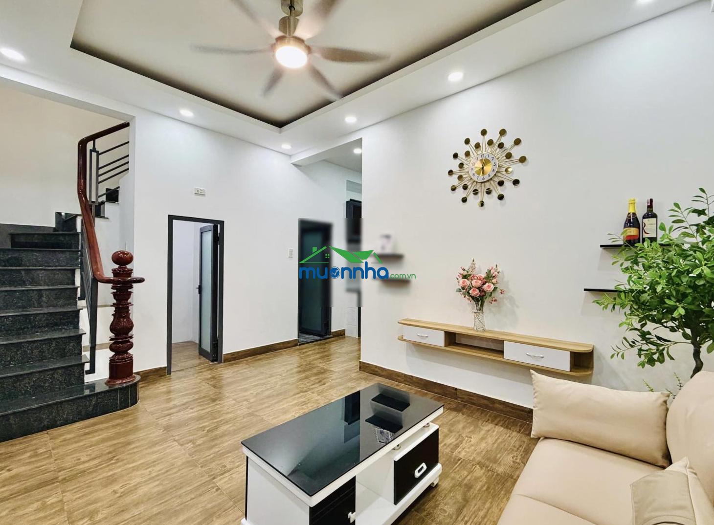 Rẻ- nhà siêu ngon- diện tích bự- giáp bình thạnh- 4 phòng ngủ- đường quang trung- gần sân bay - 2