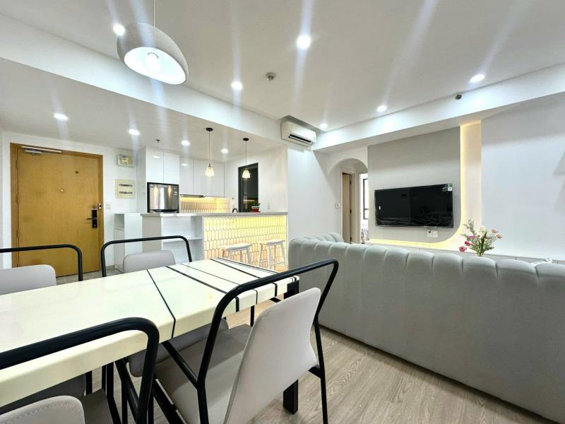 Hệ thống căn hộ mới xây phạm văn hai gần sân bay tsn, nhà ga t3, công viên hoàng văn thụ - 3