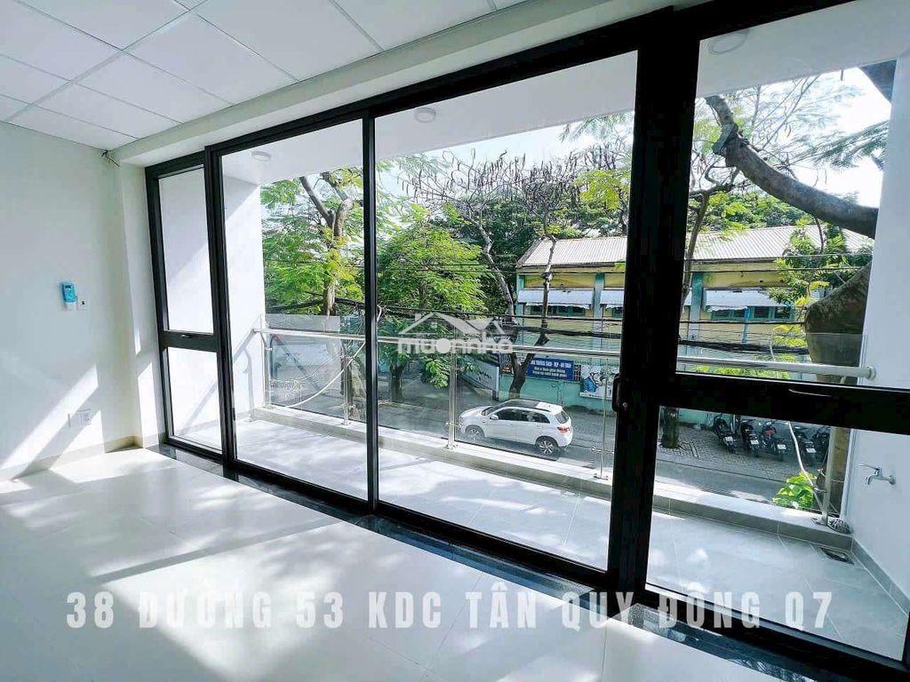 Cho thuê nhà 3 tầng sàn trống có thang máy, dt 6x20m, phù hợp làm vpct - 4