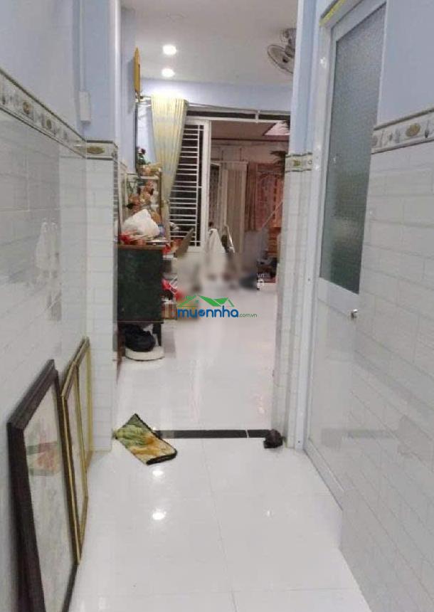 Bán nhà hẻm 4m lạc long quân p3 quận 11. 4mx17m nở 4.15m 1 lầu