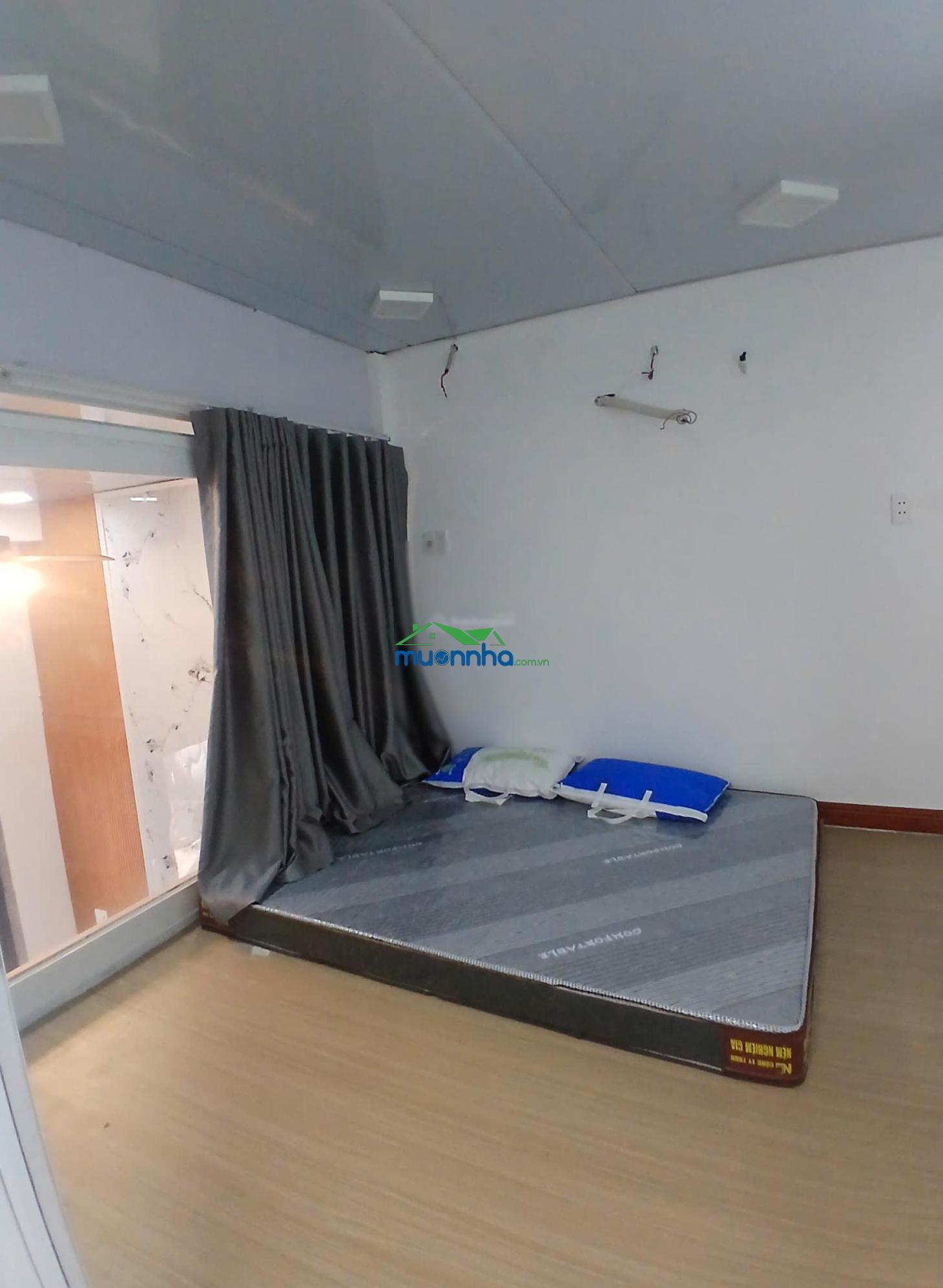 Nhà đẹp gò dầu trung tâm tân phú cần bán