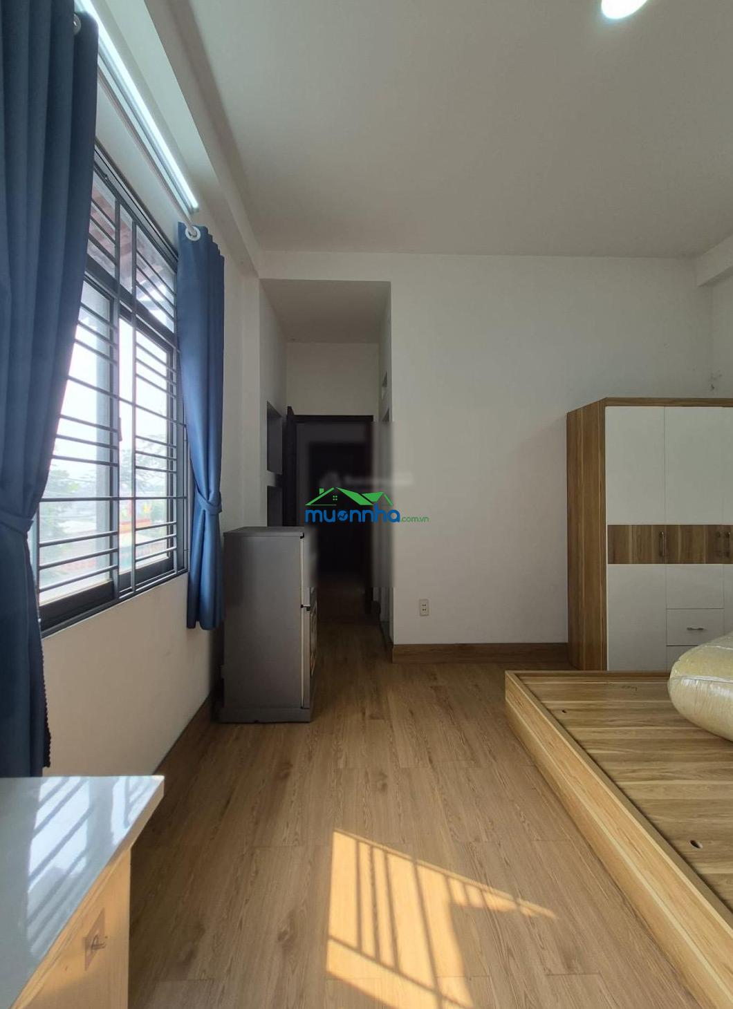 Chính chủ bán gấp nhà 4 tầng, có 7 phòng đang cho thuê gần 18tr/tháng. đường 8m giá thương lượng - 3