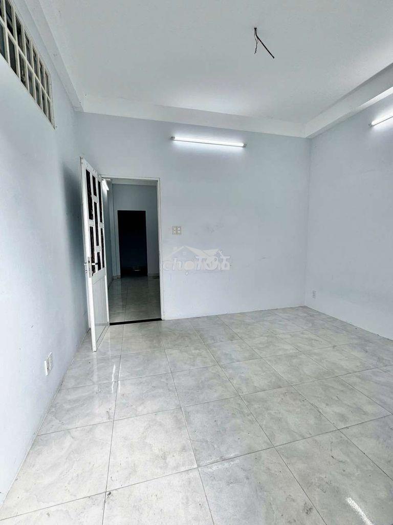 Cho thuê nhà đường gò xoài: 4mx12m 1 trệt 2 lầu, 2pn 3wc - 4
