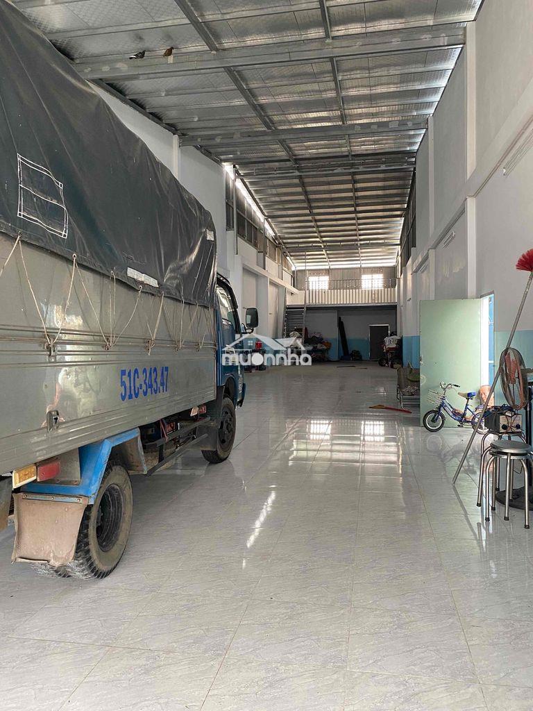 Nhà xưởng mặt tiền hóc môn - 3