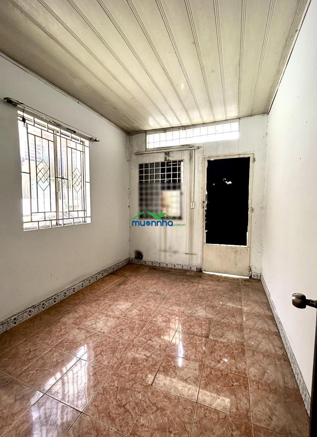 Tân sơn nhất - nhà chính chủ lâu năm 3 tầng btct sổ vuông vức giá 3,9 tỷ - 3