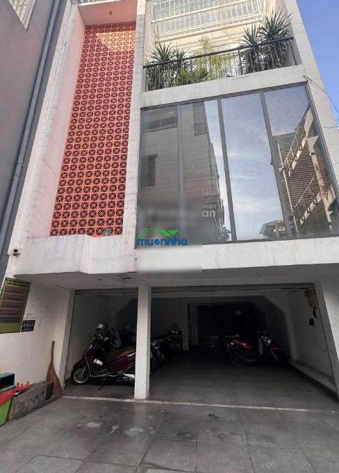 Bán nhà đẹp có gara đậu được 2 ôtô sát măt tiền hoàng hoa thám ngang lớn 6x21m - 4 tầng chỉ 13.5 tỷ - 4