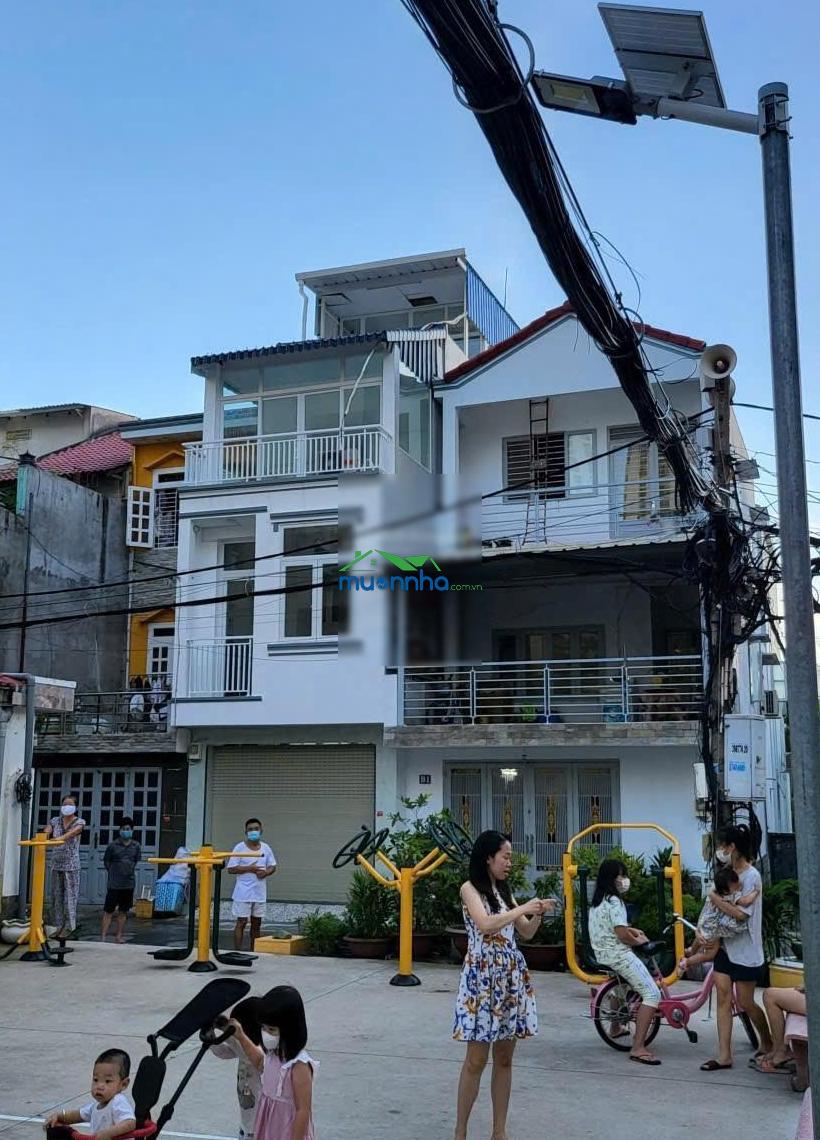 Hạ giá lần 3 rồi, nhanh mua kịp. nhà diện tích 3.6x15, 3 tầng, gần thủ thiêm 800m. giá 10.8 tỷ - 2