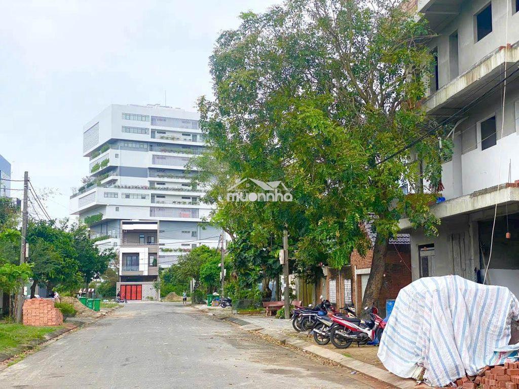 Bán lô đất 6x20,5=123m², cách đại học fpt 300m, thích hợp xây căn hộ  - 3