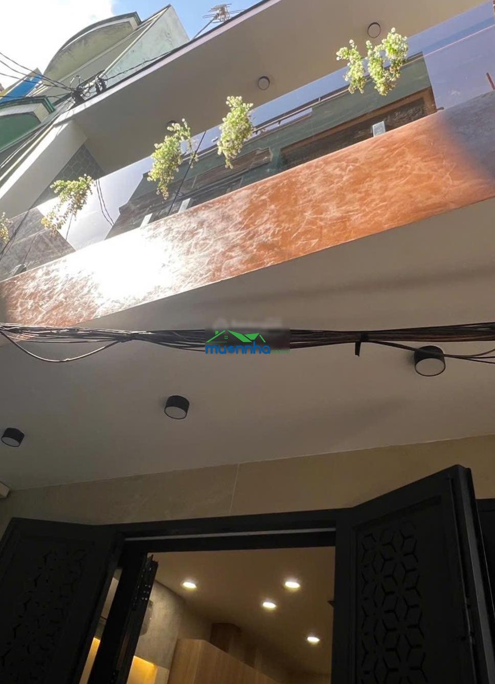 Trần nhật duật- trần quang khải- ngang 4,1 x dài 7,3m 2 tầng mới full nội thất -nhà trung tâm quận