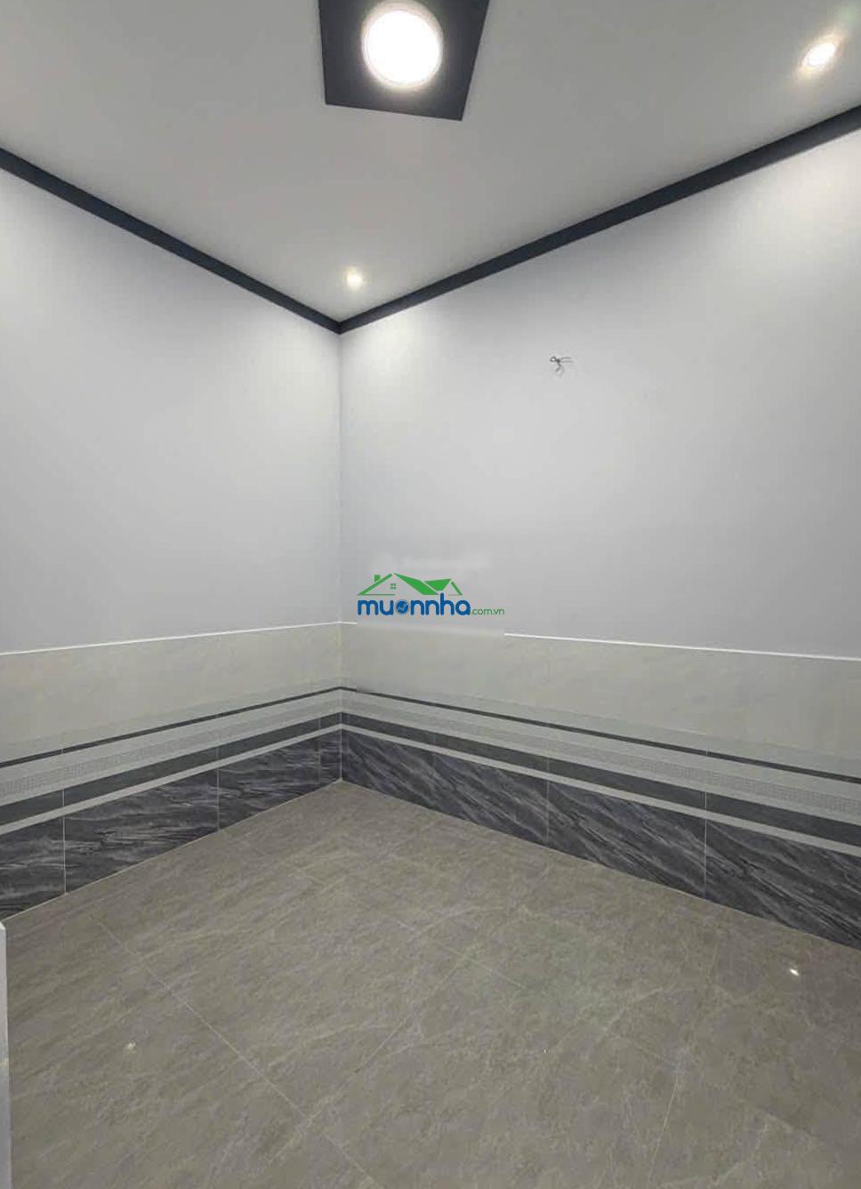 Đang ngộp bán gấp căn 100m2, giá 900 triệu ở xã tân an hội, huyện củ chi, có sổ hồng riêng