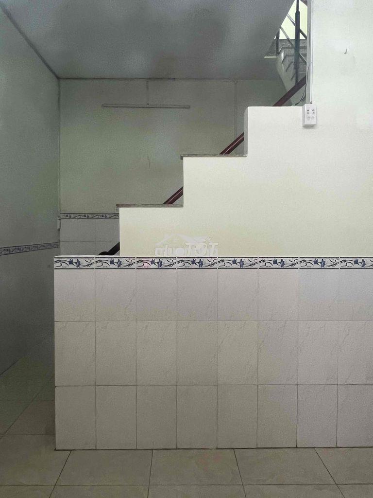 Nhà cho thuê 4triệu - 2