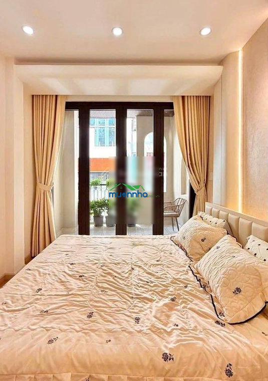 Nhà đẹp 4 tầng ngay cư xá đô thành hẻm xe hơi thông nguyễn đình chiểu quận 3 giá chỉ 9.18 tỷ