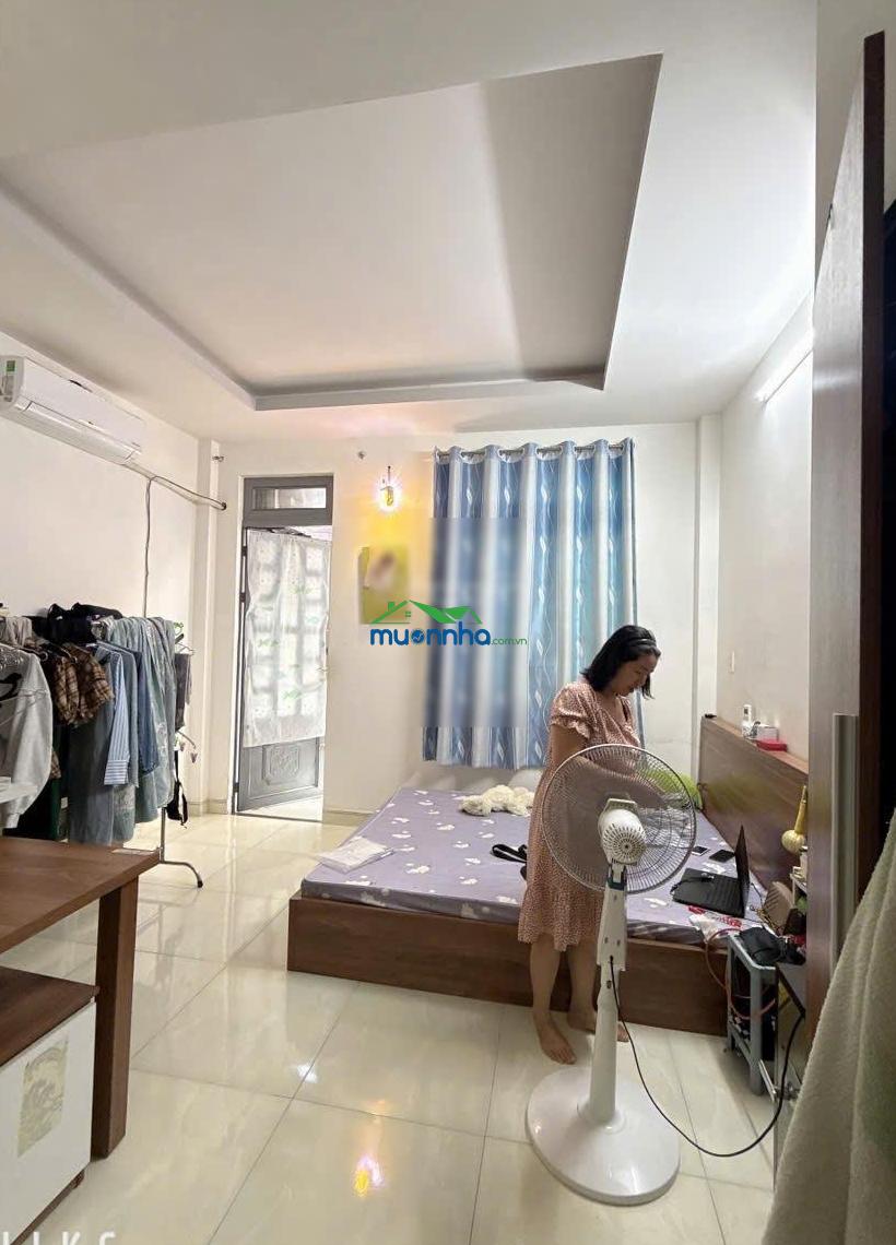 Nhà đúc 3 tấm, dt: 4x9, khu gò xoài vào đường lk 8,9 - 2