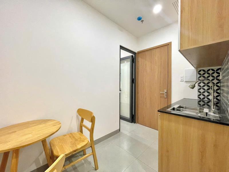 Cho thuê căn hộ 1 phòng ngủ ban công xô viết nghệ tĩnh thang máy, gần đh ngoại thương, hutech & uef gần hàng xanh quận bình thạnh - 3