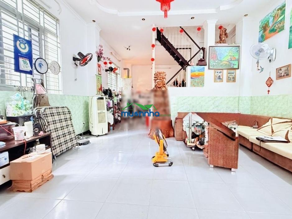 Đường trường chinh, phường 14, tân bình - ngang hơn 5m - sổ vuông a4 - lô góc - 3