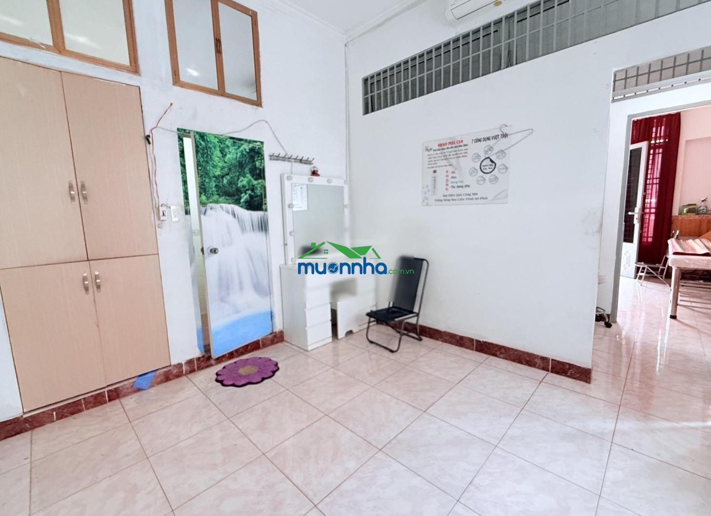 Nhà ngang hơn 5m 61m2 lô góc hẻm xe hơi khu vip bàu cát tân bình