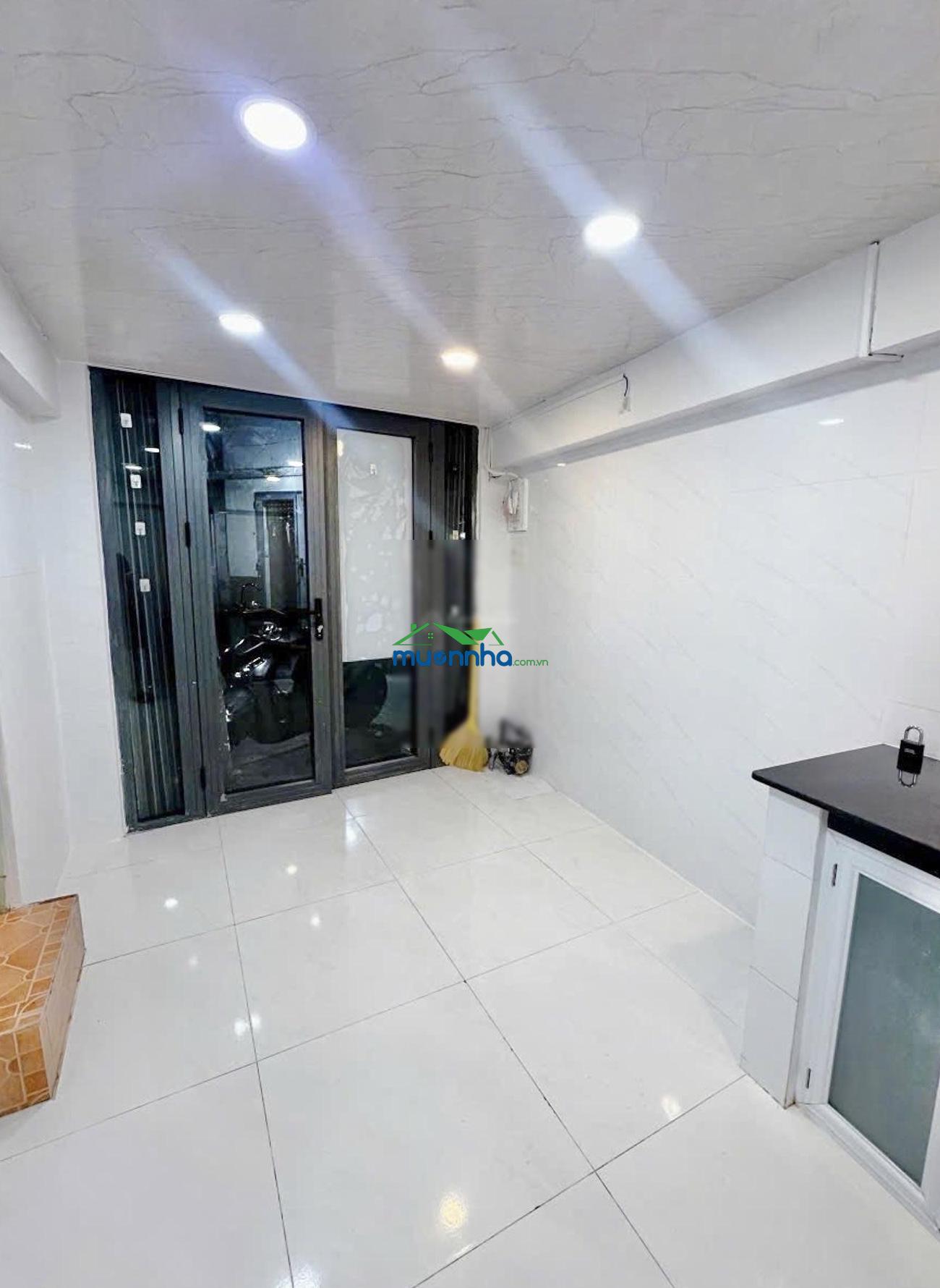 Gò vấp: chỉ 2,4 tỷ, hẻm xe hơi nguyễn văn lượng, nhà ba tầng, 2 phòng ngủ, 2wc, mt 3,5m kinh doanh - 3