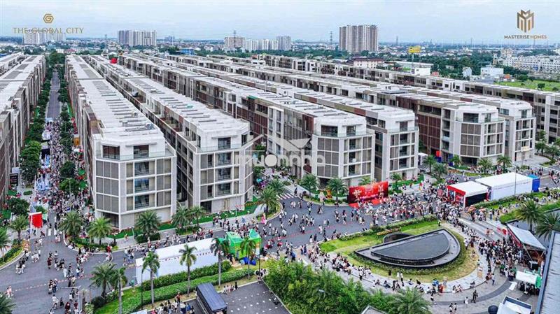 Bán căn nhà phố 1 trệt 4 lầu, giá 34ty, the global city, 95m2, shr