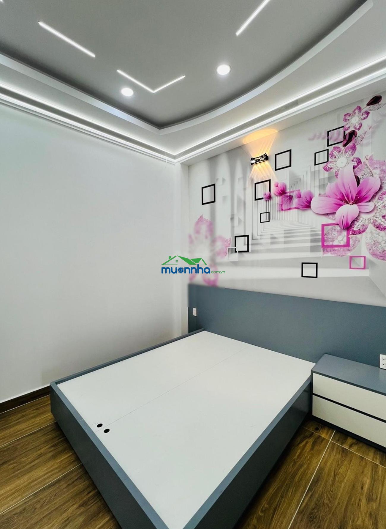 Nhà 5 tầng - thang máy xịn - hẻm 8m thông - 2