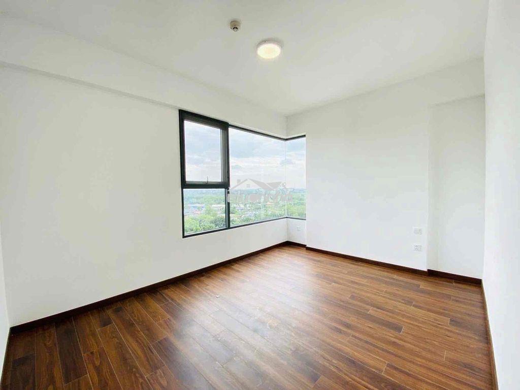 Cho thuê 2 pn,2wc có ít nội thất toà mp678 giá 11tr/tháng - 2