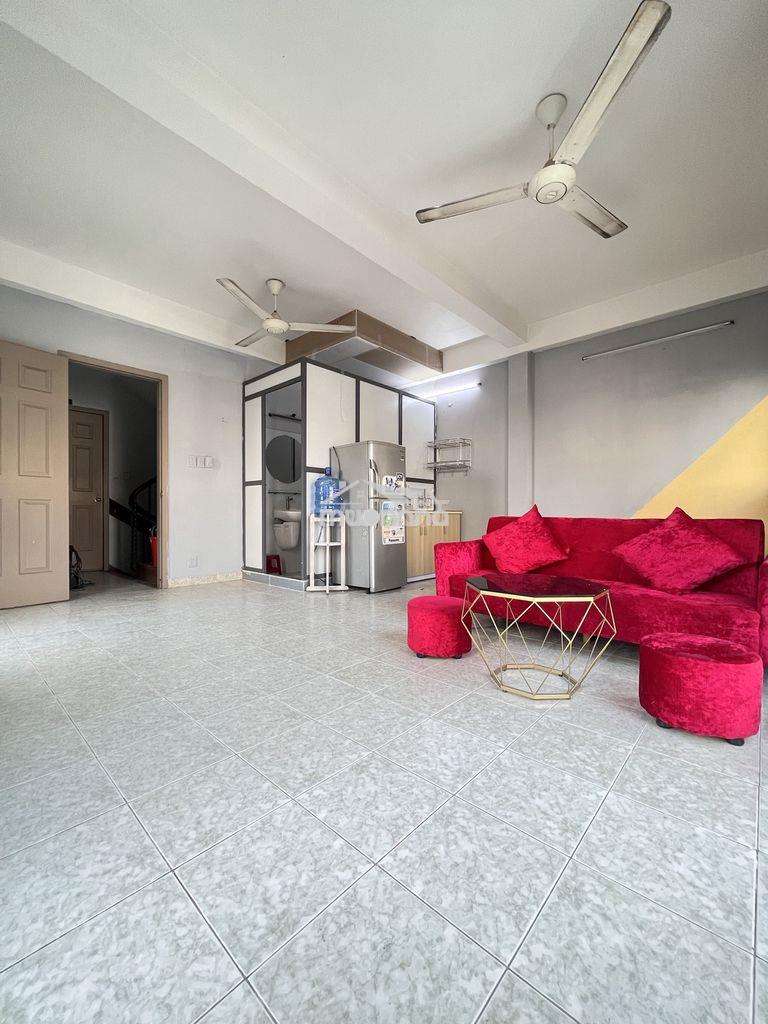 Phòng studio ban công, giờ tự do, khoá vân tay, full nội thất - 4
